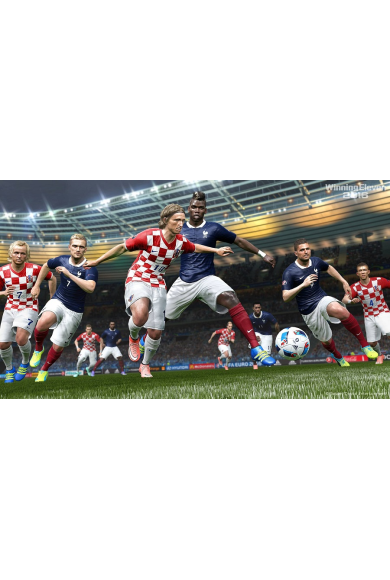Pro Evolution Soccer (PES) 2016 - Exclusive Bundle (PS4)